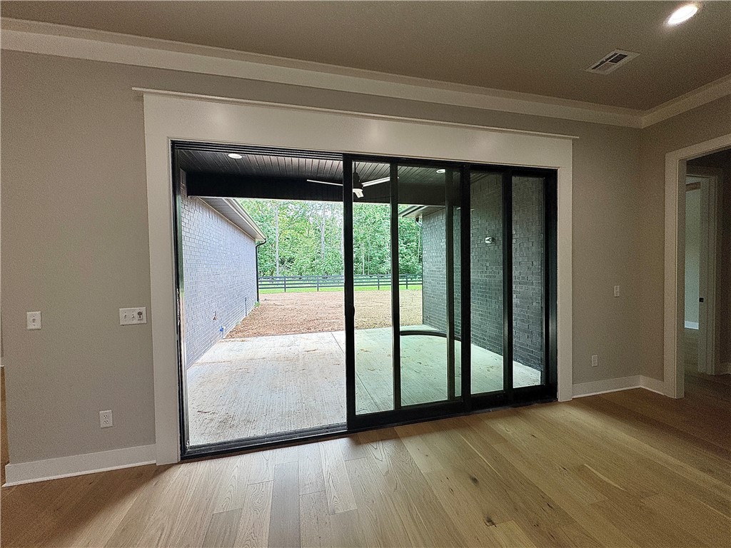 Aurora Heartbeat - Residential