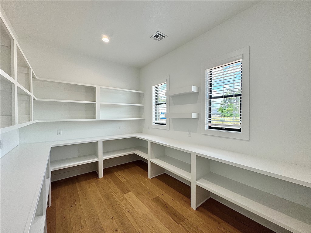 Aurora Heartbeat - Residential