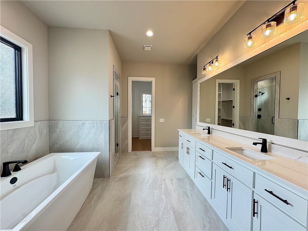 Aurora Heartbeat - Residential