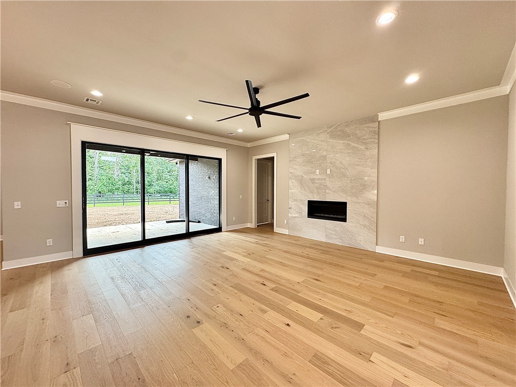 Aurora Heartbeat - Residential