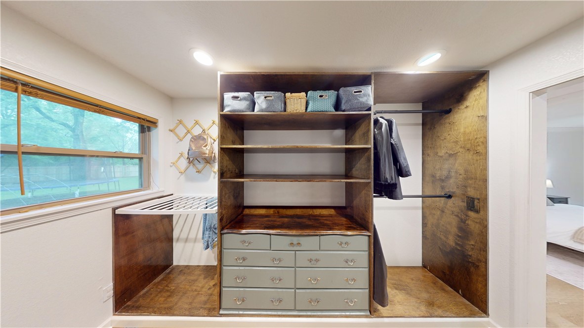 Summit Heights Rogers - Residential