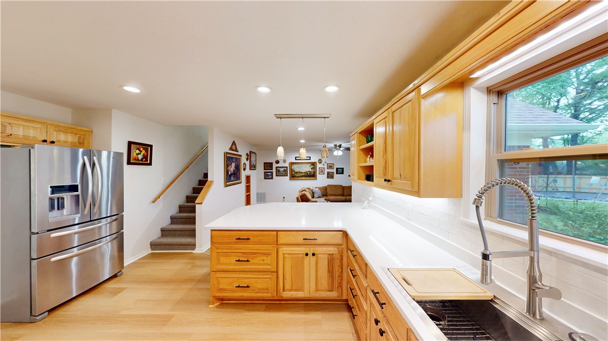 Summit Heights Rogers - Residential