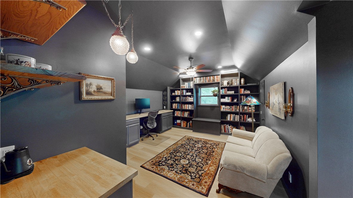 Summit Heights Rogers - Residential