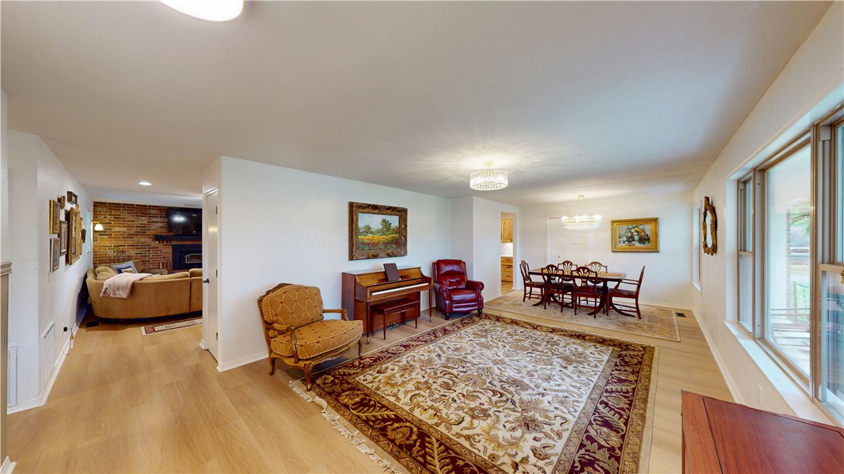 Summit Heights Rogers - Residential