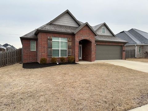 Photo of 2009 Chandler Avenue, Rogers, AR 72758 (MLS # 1331820)