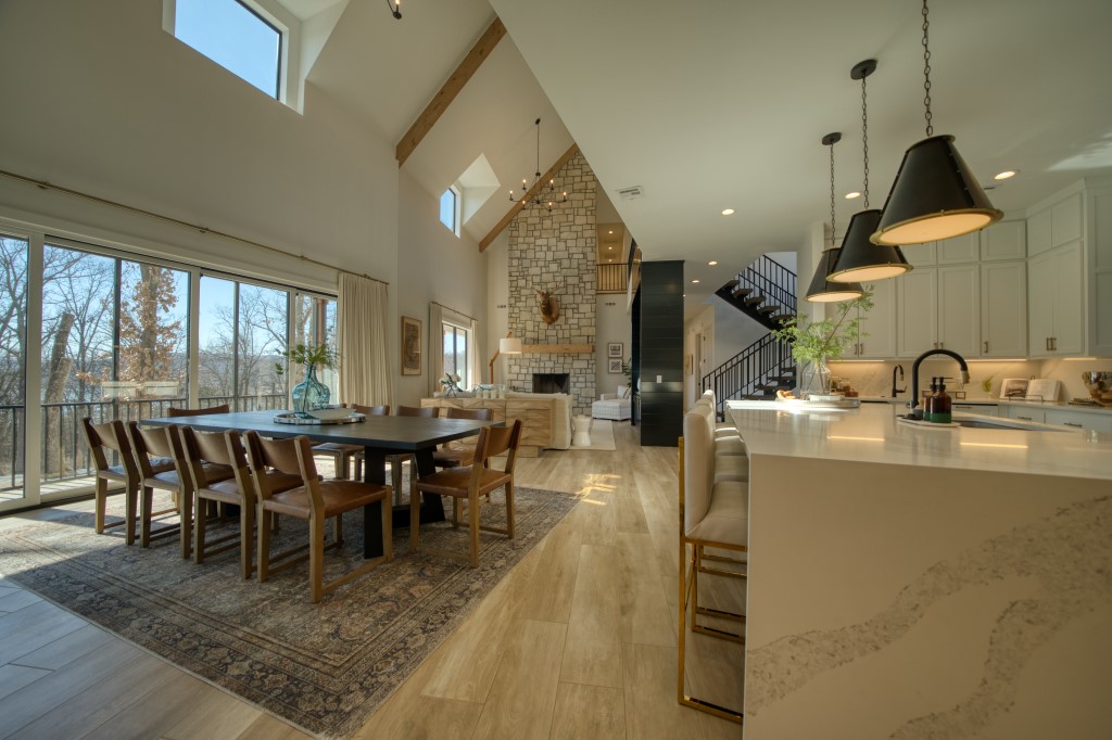 Del Lago Estates - Residential