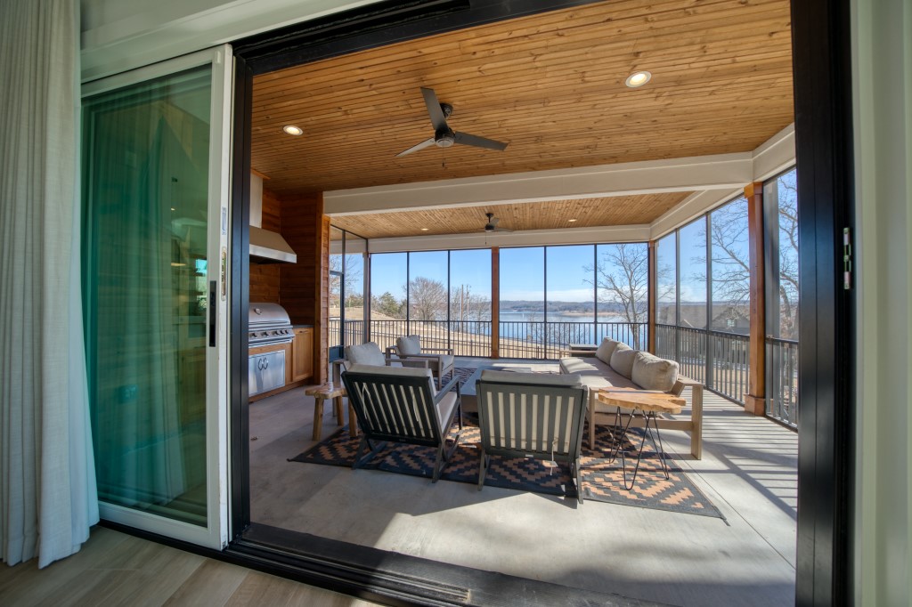 Del Lago Estates - Residential