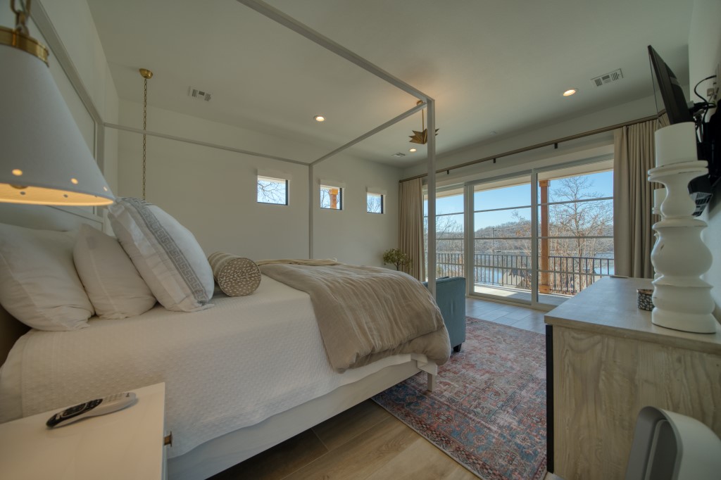 Del Lago Estates - Residential