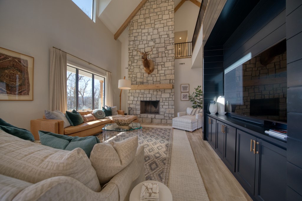 Del Lago Estates - Residential