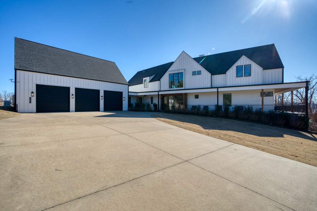 Del Lago Estates - Residential