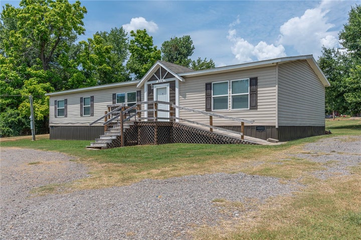 Photo 1 of 30 — 210 W 2nd Street, Mulberry, AR 72947