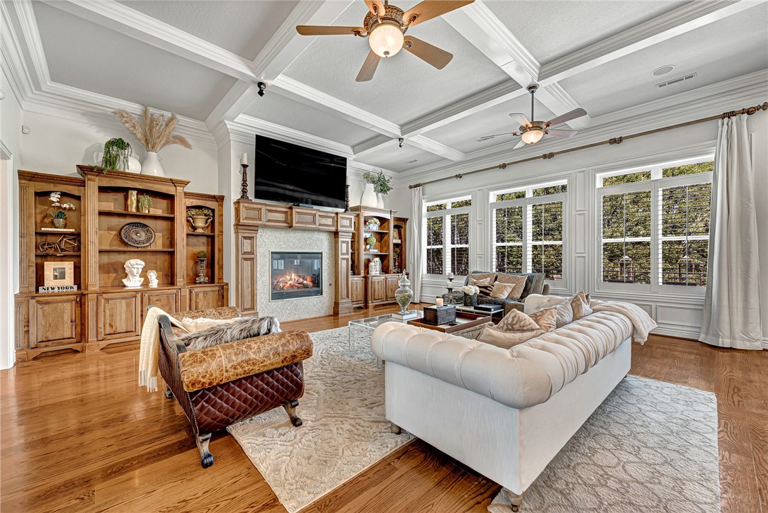 Shadow Valley Ph V Rogers - Residential