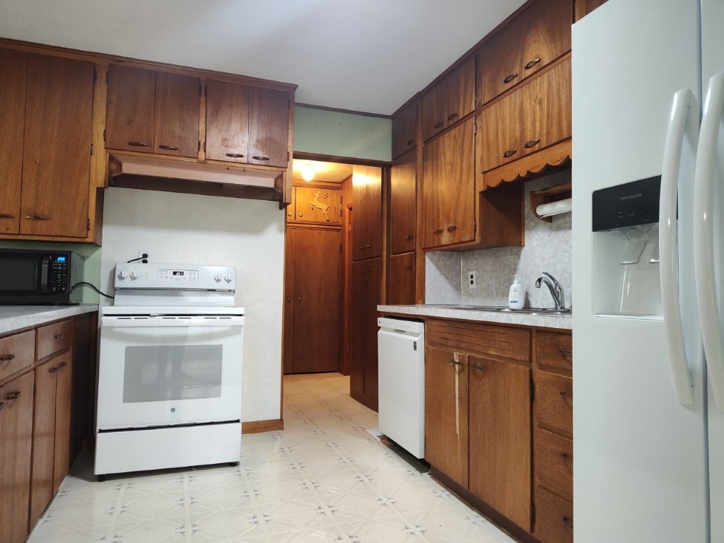 01-17-34-SILOAM SPRINGS - Residential