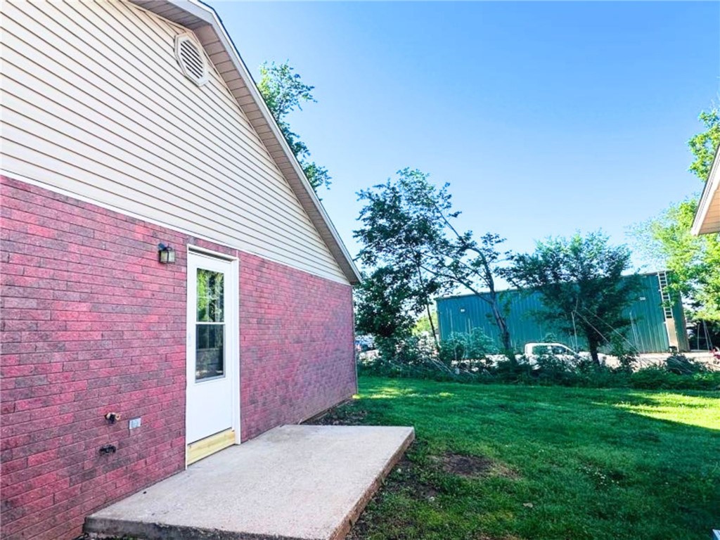Carriage Square Sub Bentonville - Residential Lease