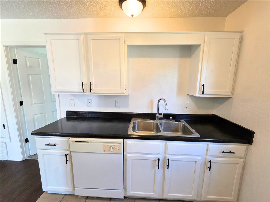 Carriage Square Sub Bentonville - Residential Lease