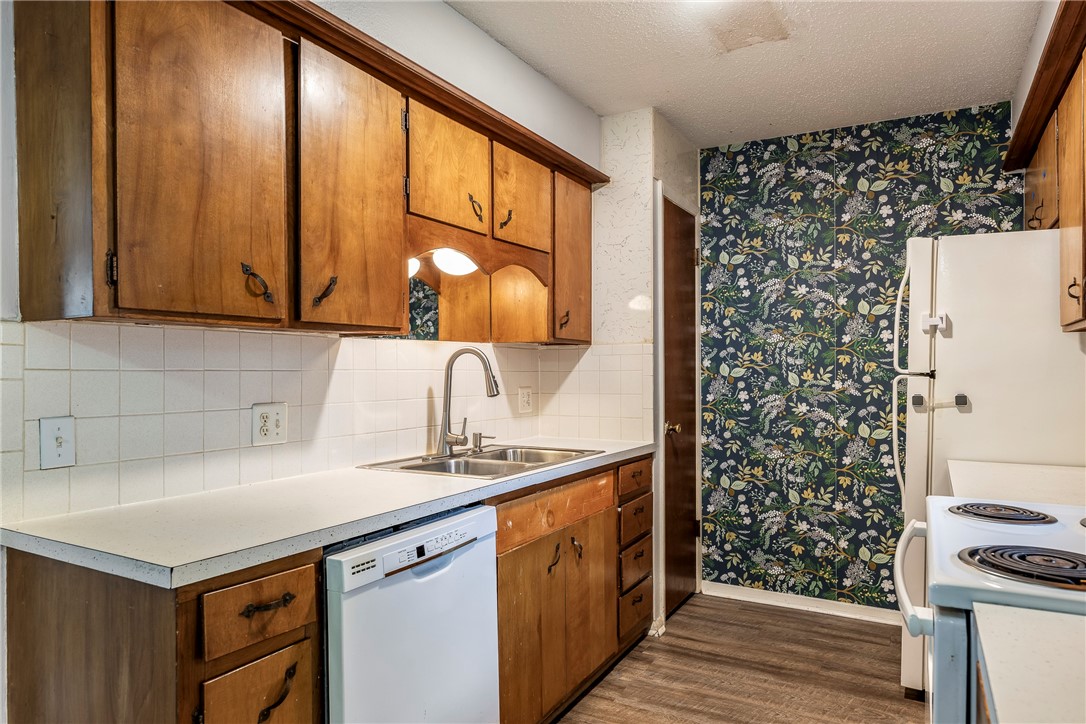 Armstrong - Residential