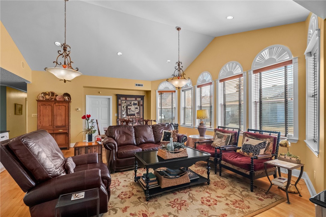 Lake Forrest Heights Sub Rev Rurban - Residential