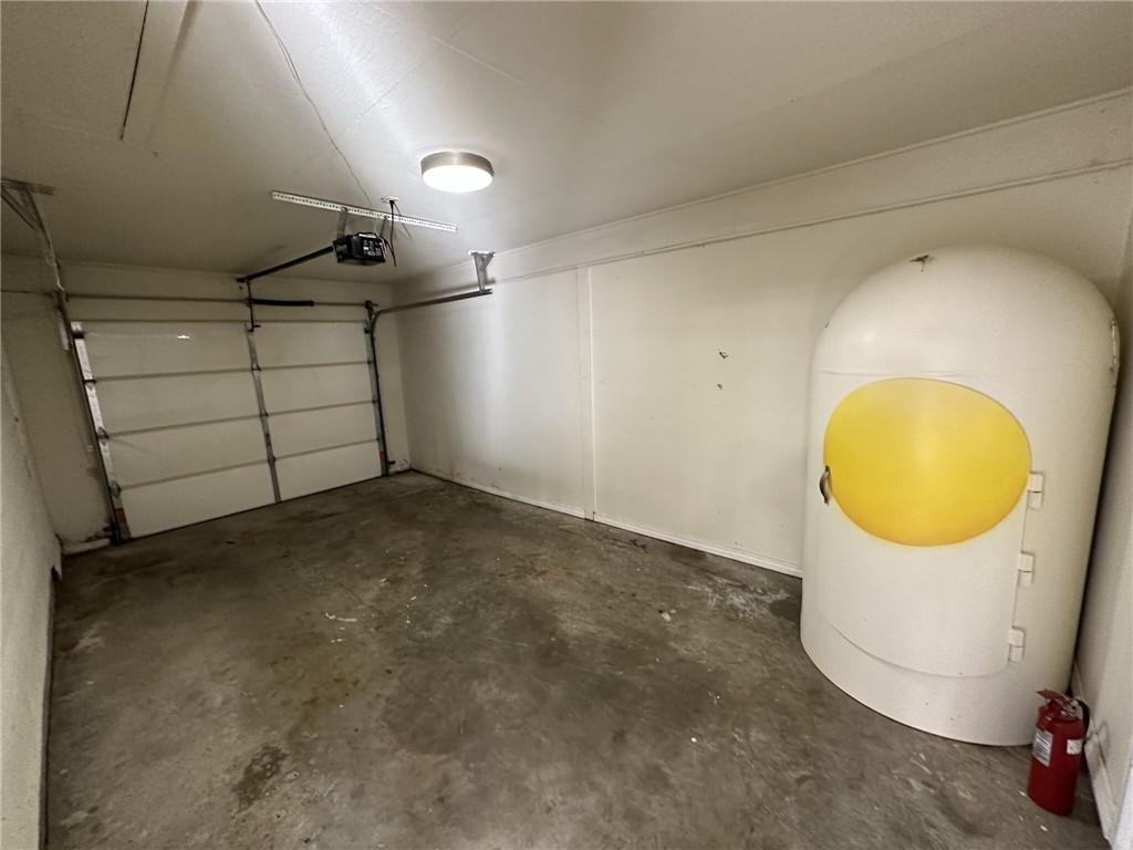 Grant's Garden-Bentonville - Residential Lease