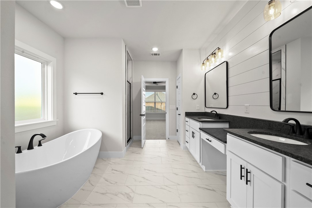 MAPLE ESTATES PH III-CENTERTON - Residential