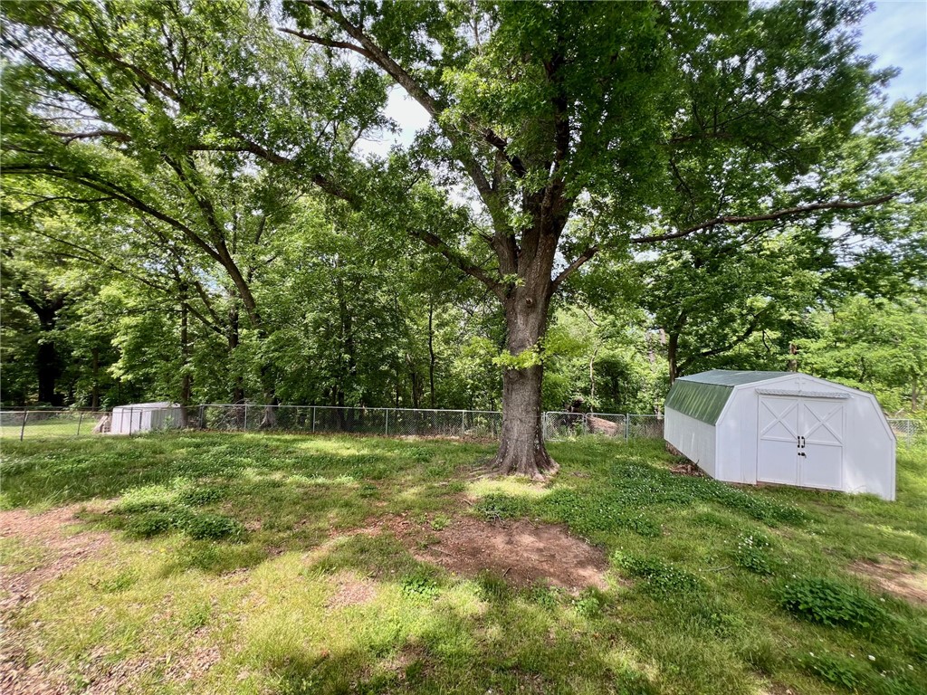Harris Add Gravette - Residential Lease