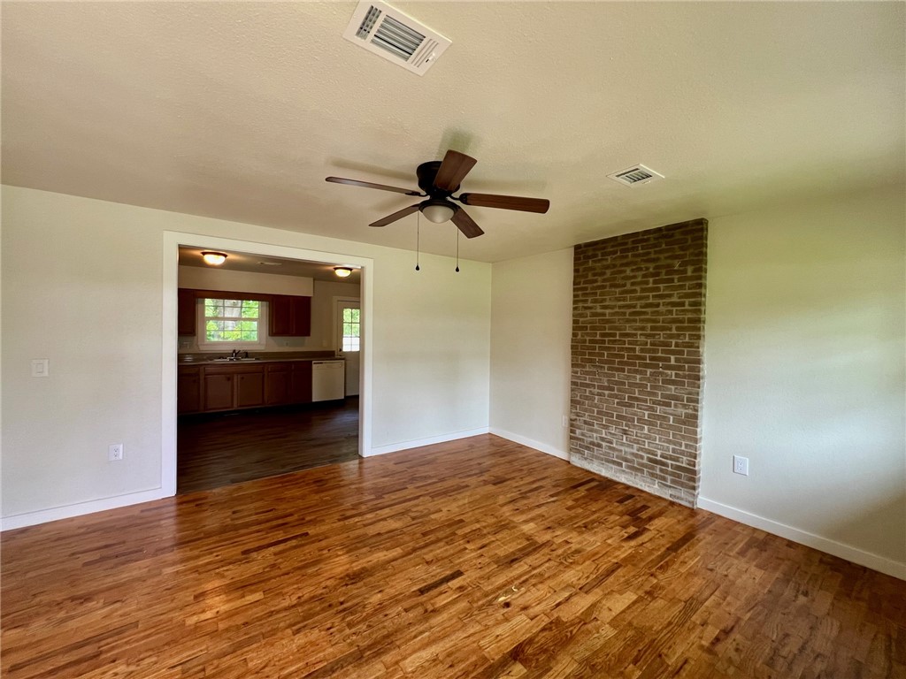 Harris Add Gravette - Residential Lease