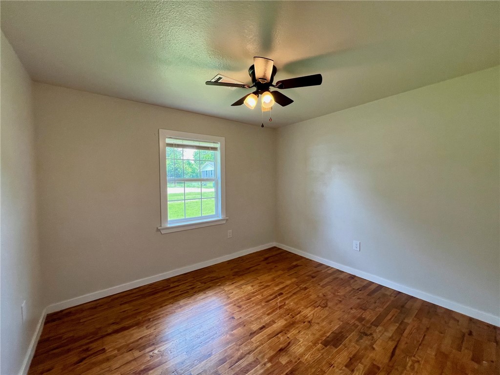 Harris Add Gravette - Residential Lease