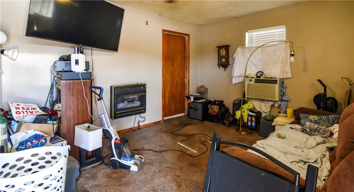 Houts Add - Residential