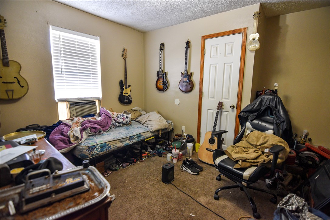 Houts Add - Residential