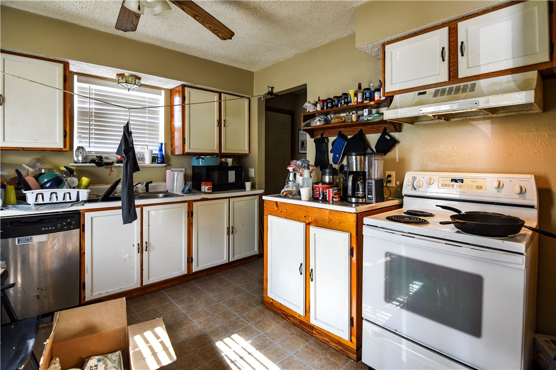 Houts Add - Residential