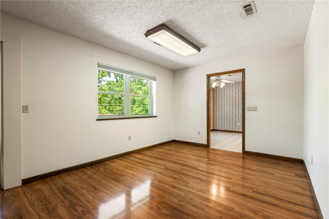 Oakhills Sub Rurban - Residential