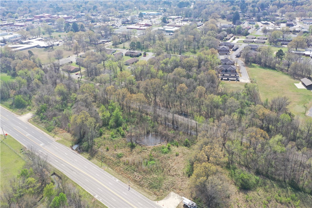 The Rock Comm Park - Land