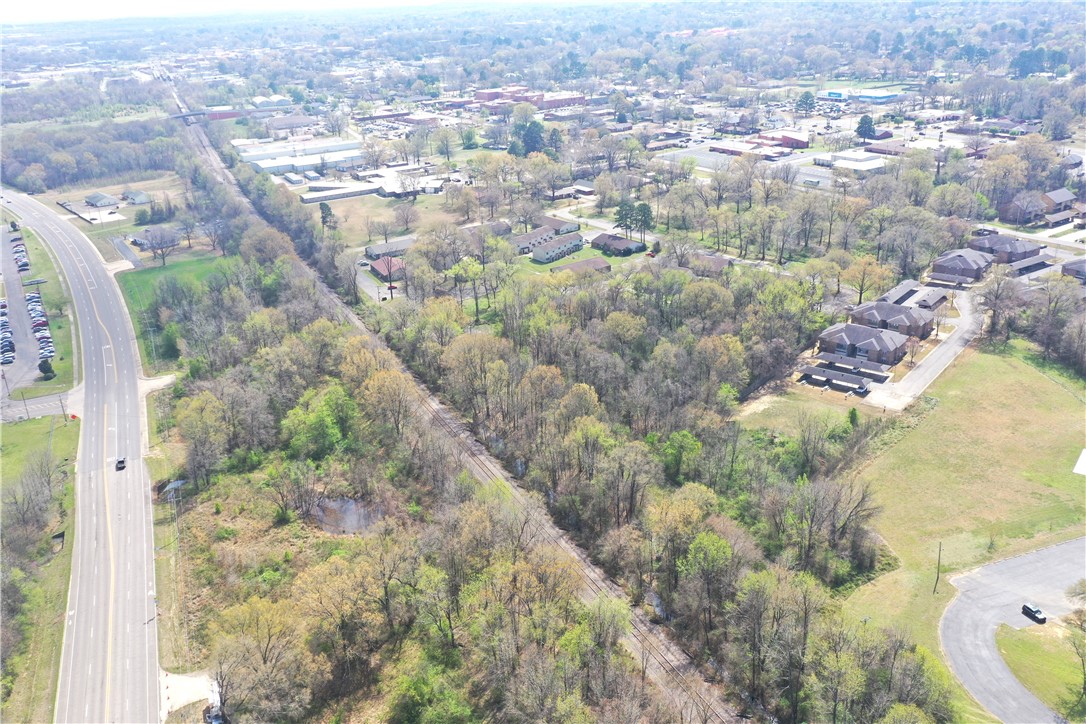 The Rock Comm Park - Land