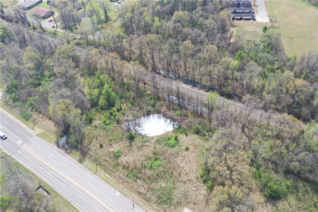 The Rock Comm Park - Land