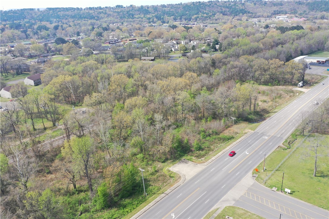 The Rock Comm Park - Land