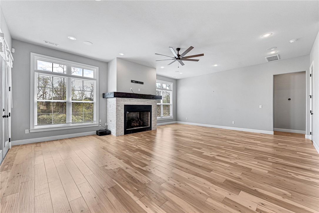 AMBER RIDGE NORTH AT WOODS CREEK SUB - Residential