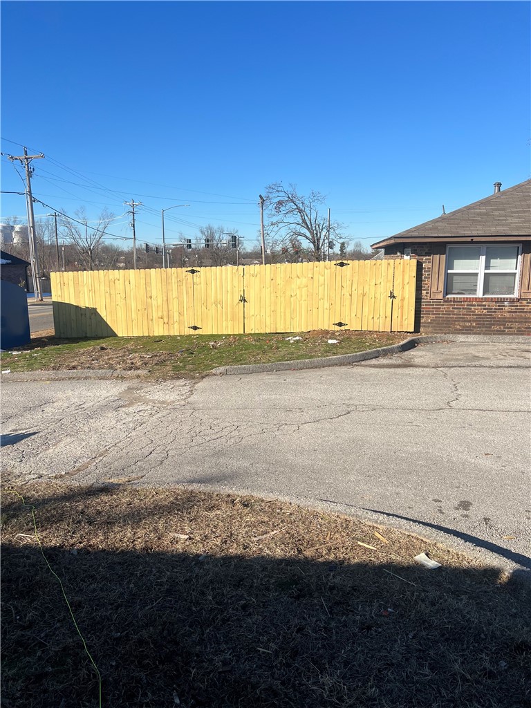 Roberts Callaghan Sub Rogers - Residential Lease