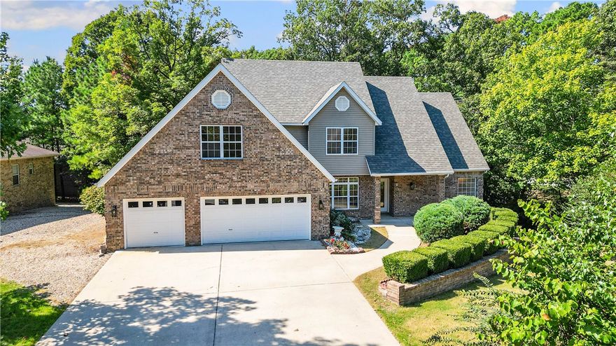 Looking for a home right by the nationally recognized bike trails and close to Metfield Golf Course? Check out this beautifully remodeled 3-bedroom, 3.5-bath home packed with updates—new paint, new floors, new appliances, new fixtures, and more!
You’ll love the wide street with curbing (a rare find in Bella Vista) and the peaceful setting surrounded by trees. The main level features the primary suite and a cozy enclosed sunroom perfect for morning coffee or evening relaxation. Upstairs, you’ll find two additional bedrooms and a full bath.
The lower level offers even more flexibility with its own bedroom, private bathroom, and garage door—perfect for guests, a home office, or a hobby space. Outside, the wide driveway and three-car garage provide plenty of room for parking and entertaining.
Be sure to check out the pictures, ask for the video walkthrough, or schedule your private showing today!