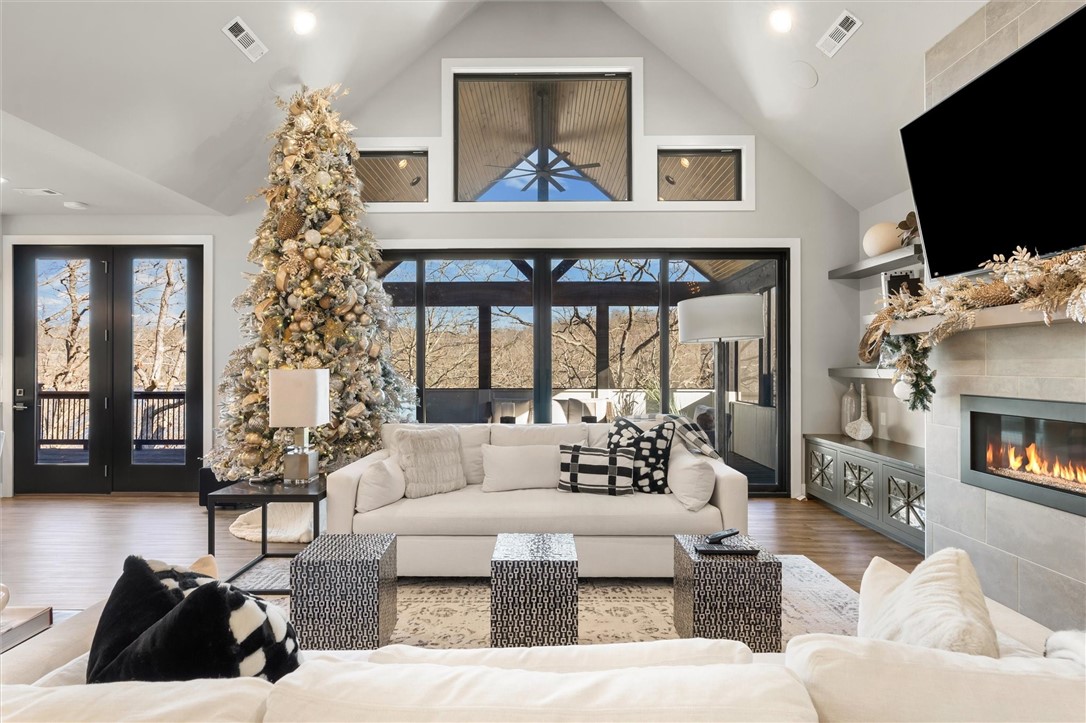 Grassy Knob - Residential