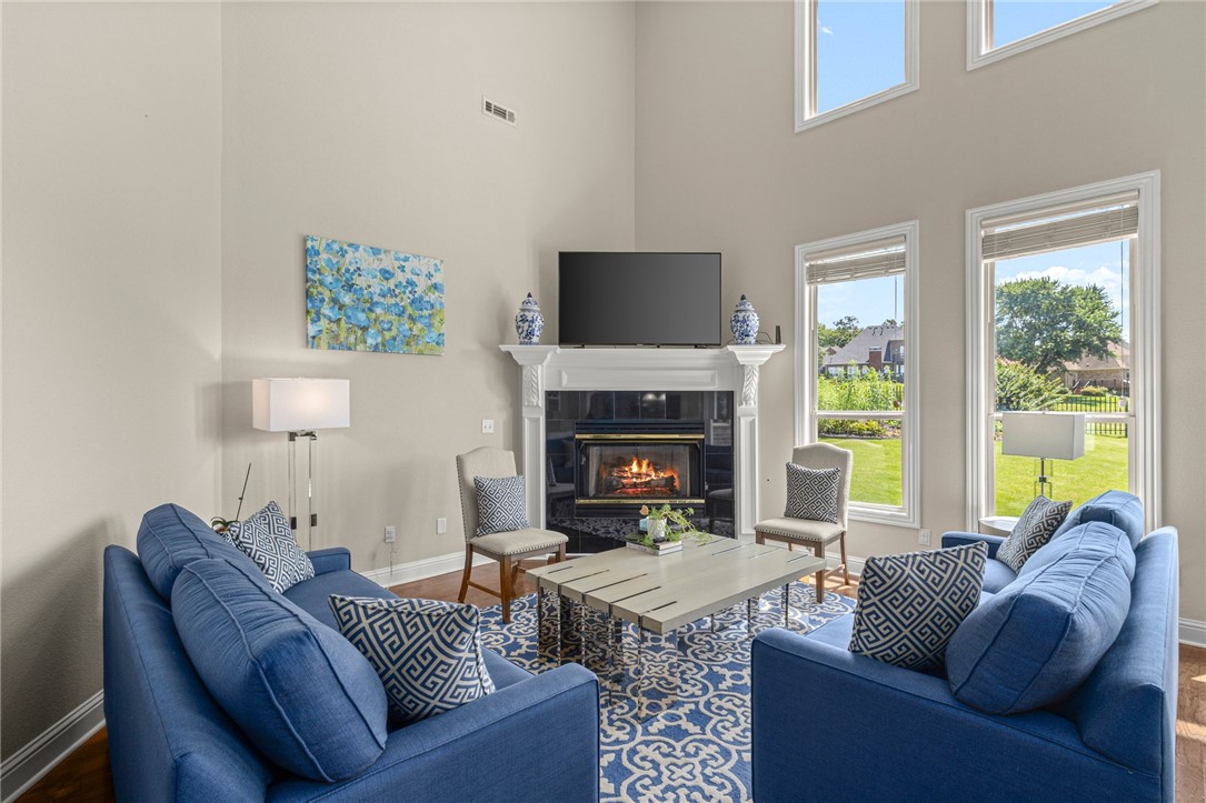 Shadow Valley Ph 1 Rogers - Residential