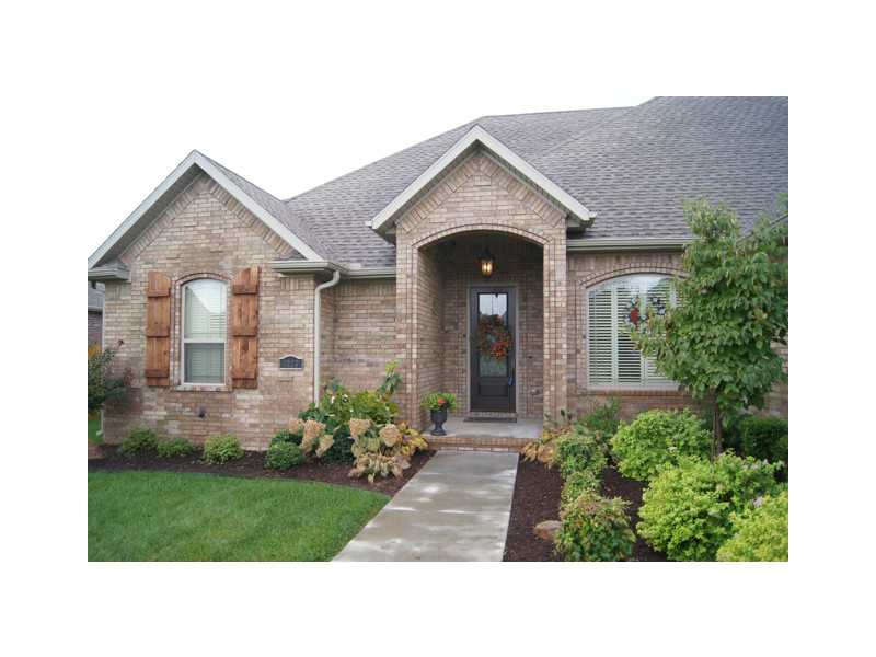 SPECTACULAR HOME BUILT IN 2012. UPGRADES INCLUDE: GE CAFE SERIES RANGE, GRANITE, PLANTATION SHUTTERS, BEVERAGE COOLER, UPGRADED PLUMBING & LIGHTING FIXTURES, CARPET, BUILT-IN ICE MAKER. SECURITY SYSTEM.,WONDERFUL OUTDOOR LIVING SPACE W/ PERGOLA , TV HOOKUP & SPEAKERS. THIS HOME OFFERS EVERYTHING A BUYER COULD WANT.
