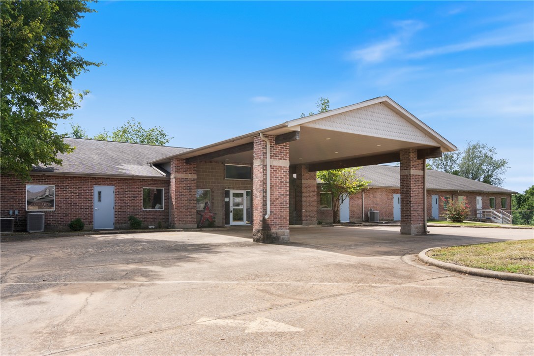 This space has been a daycare building since it's construction in approx. 2005. There was the ability to care for 217 kids with the number of licenses previously held at this location. The 3-acre property features a covered drop-off area, secure entry, large fenced yard, reception office, workstation area, and 16 classrooms, each with its own toilets and sinks. A spacious basement offers ample storage or storm safety. Many items from the previous tenant, furniture, toys, educational materials, kitchen equipment, and more are available for purchase. Gentryās population is growing nearly 3% annually, 6x the national rate, with approx. 1,000 children ages 0ā4 within 5 miles and only two other daycares nearby. This all-brick building is an ideal foundation for a thriving next-generation childcare center, ready to meet state regulations and rising demand.