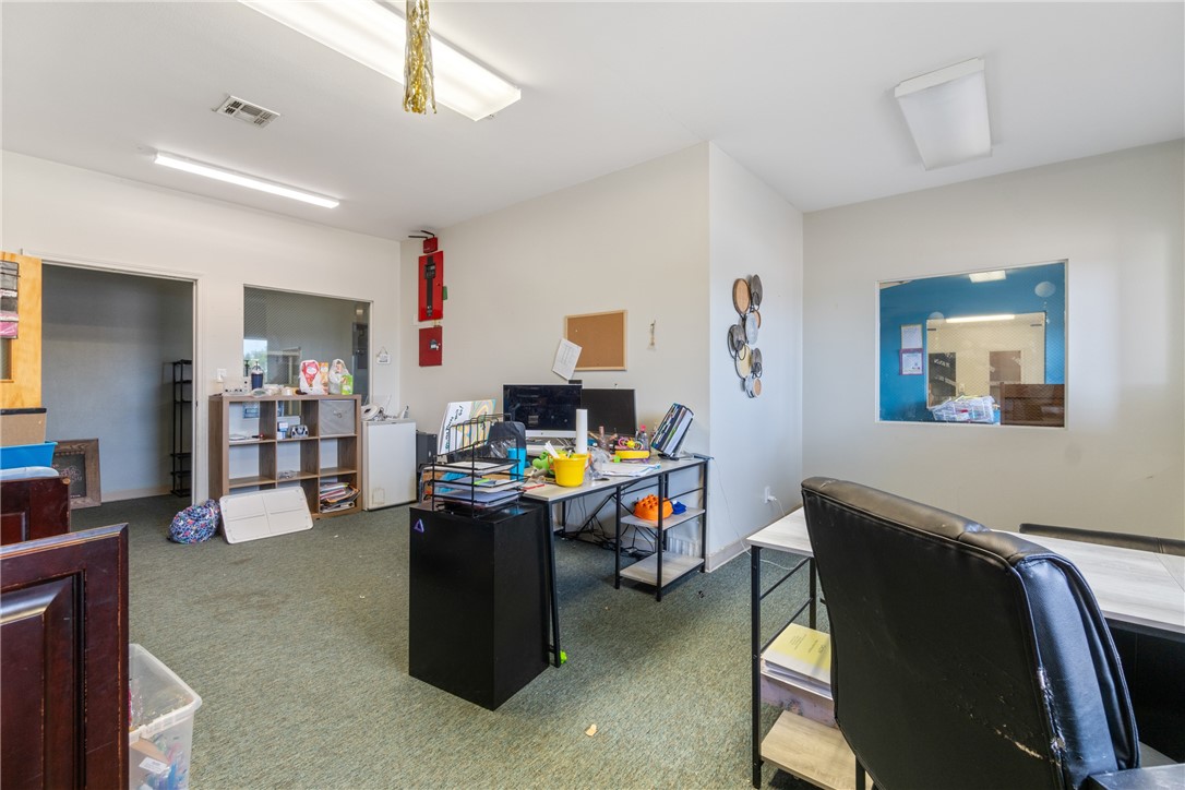 VILLAGE SQUARE-GENTRY - Commercial Lease