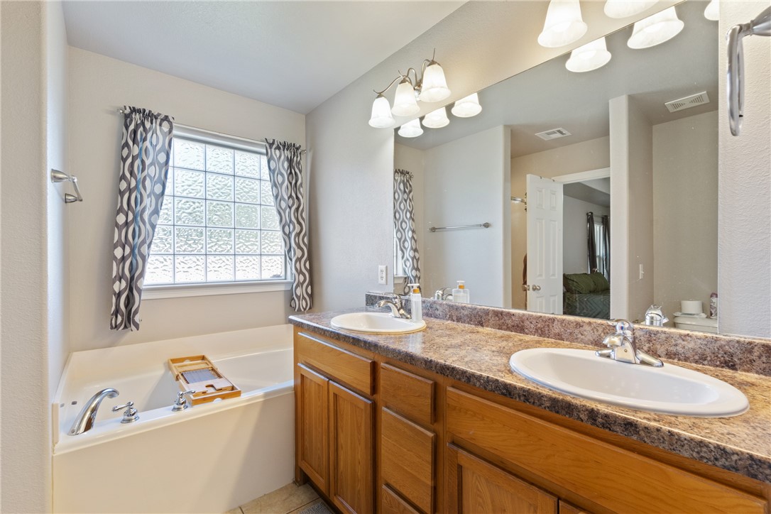 Lake Bentonville Sub Bentonvil - Residential