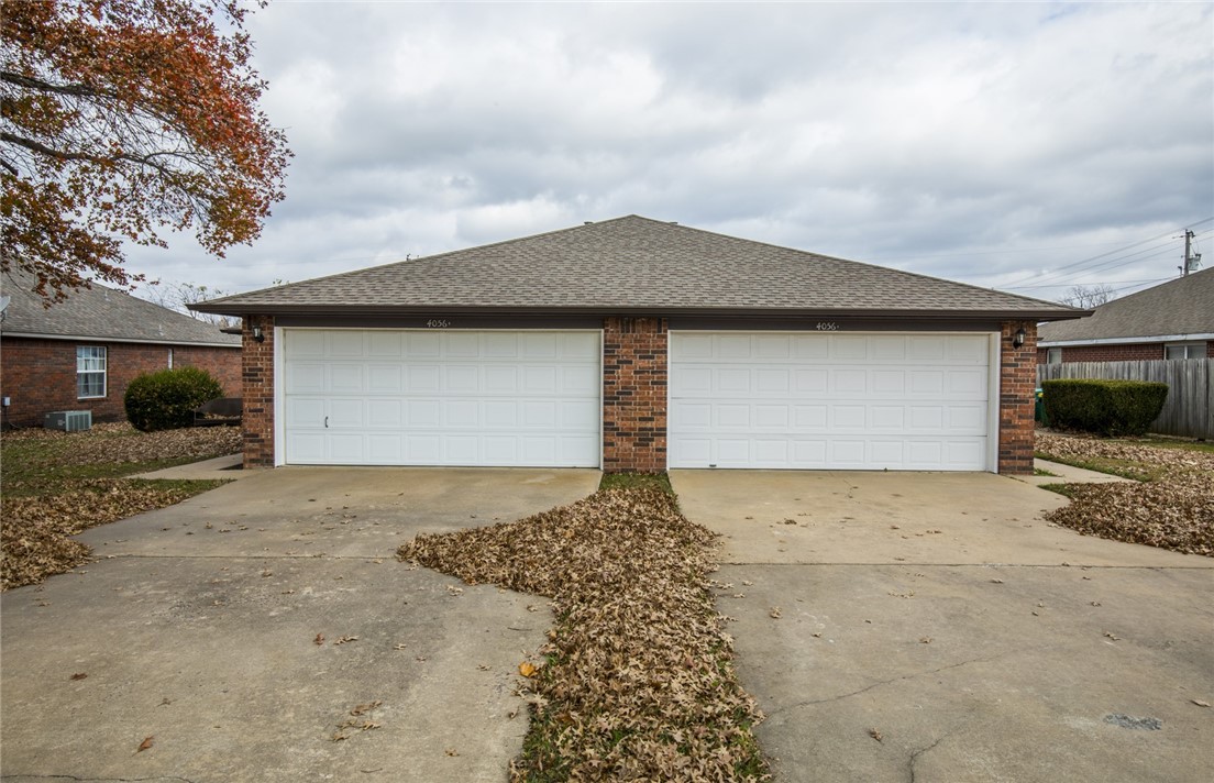 Welcome home to one of the nicest duplexes you'll see.