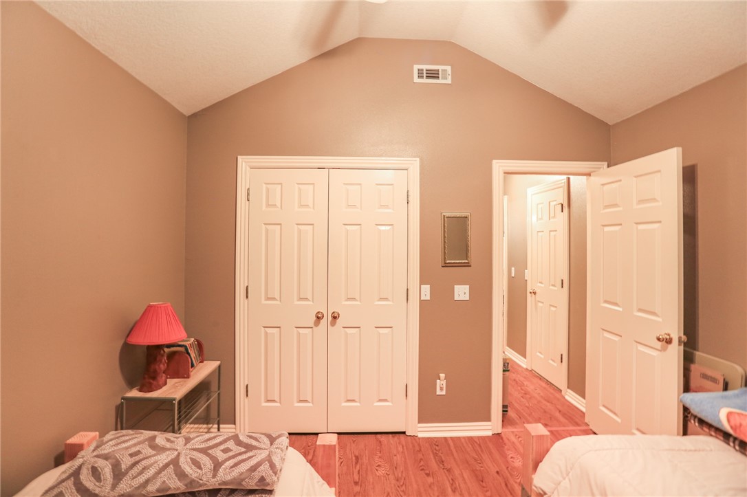Weston Hills Sub Ph I Cave Spgs - Residential