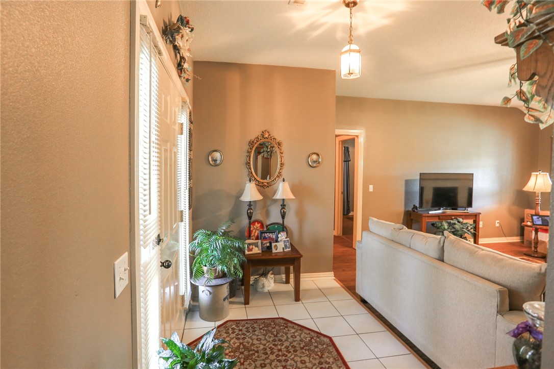 Weston Hills Sub Ph I Cave Spgs - Residential