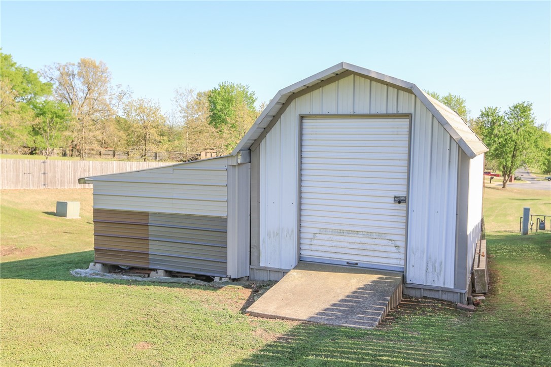 Weston Hills Sub Ph I Cave Spgs - Residential
