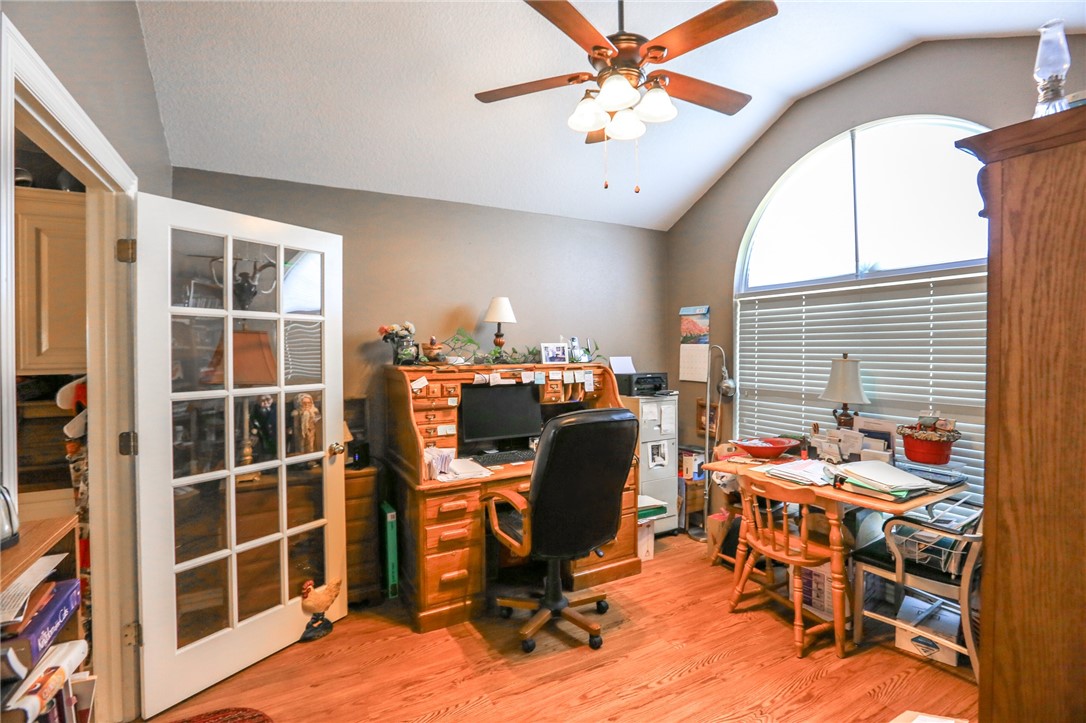 Weston Hills Sub Ph I Cave Spgs - Residential