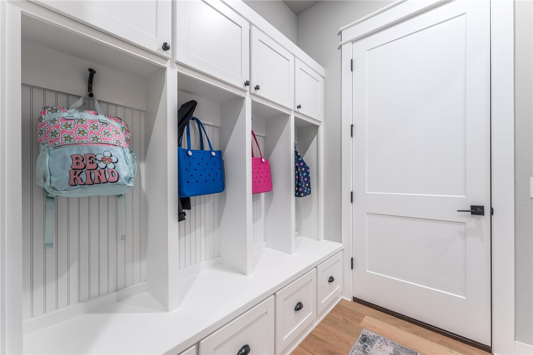 Shelby Forrest Rurban - Residential