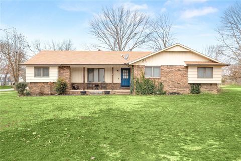 Photo of 11680 Amy Avenue, Rogers, AR 72756 (MLS # 1331241)